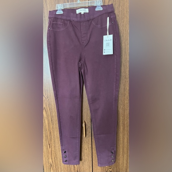 Charlie B Pull On Jeans port / purple C5302RR-618A women’s Size 2 NWT - Picture 2 of 4